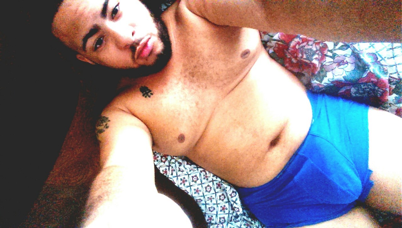 dolpfinnlove:  Besitos 