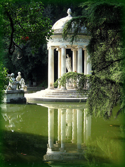 allthingseurope:Villa Durazzo-Pallavicini, Genoa (by Robert Wallace)