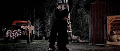 sweetycaramel:Don’t look at my tie. Look at my eyes, and listen to my heart. Marry me, and I will lo