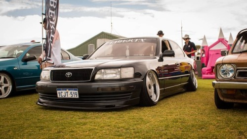 If you know me, you know I loooove the stance scene.....#toyota #celsior #slammed #stancenation #sta