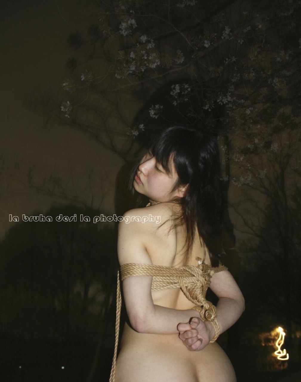 itsuka-hizuki:  Photo by Desi La 