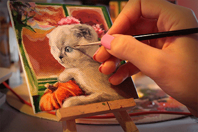 saralucasi:  Meredith and Olivia taylorswift; autumnal cats Two 10 x 10 cm acrylic