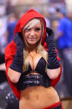 Hot Cosplay Girls