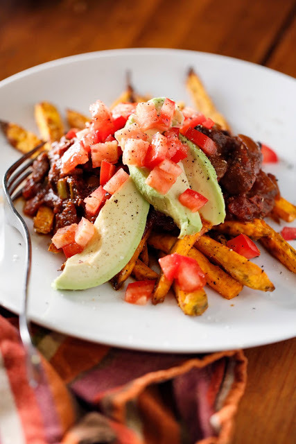 alloftheveganfood:  Vegan Sweet Potato Fry Round Up Crispy Baked Sweet Potato Fries (GF/NF/SF/3 ingredients) Baked Cinnamon-Spiced Sweet Potato Fries with Apple Date Butter Dipping Sauce Beer-Marinated Baked Sweet Potato Fries (GF/5 ingredients) Baked