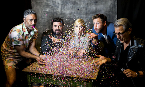americachavez:theavengers:The Cast of Thor: Ragnarok©Jay L. Clendenin // L.A. Times#a family can be 