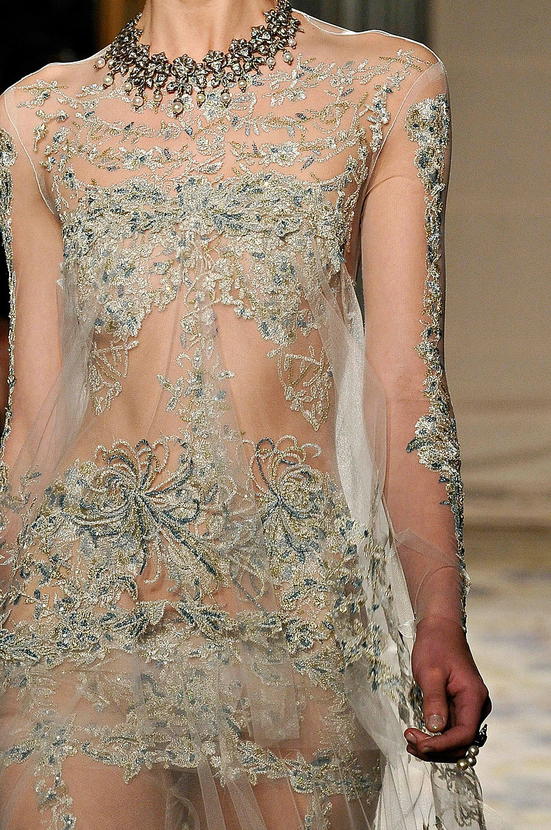 natauscha:  Marchesa’s Fall/Winter Collection for 2012 - designed by Georgina Chapman