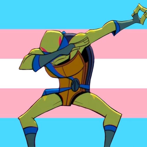 2012 Leo Is Transfem And 2018 Leo Is Transmasc. You Cant Change My Head Cannon.