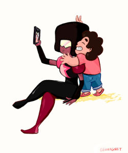 geomagnet:   Selfie!  Both parts to this. I absolutely adore Garnet and Steven’s relationship and I’ve wanted to draw them for so long. They’re just two adorable dorks :^