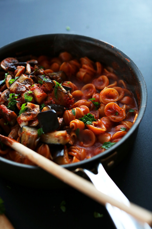 prettypasta:  One Pot Vegan Pasta