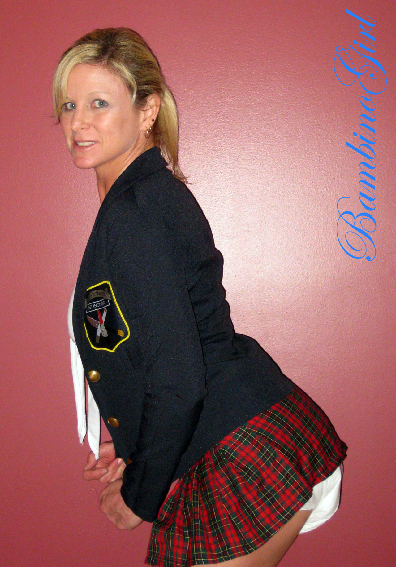 bambinogirls-blog:  Daddy says all girls should have to wear this uniform with their