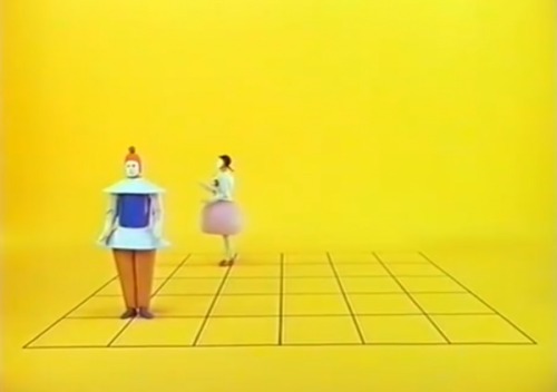 talesfromweirdland:Shots from the 1970 performance of Oskar Schlemmer’s 1922 Triadic Ballet (see yes