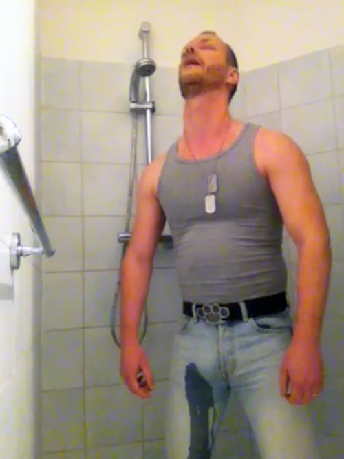 beuker71:  pissinghispants:  This bad-ass stud is so fucking hot!!! Check out his amazing tumblr and his piss-soaked xtube: http://beuker71.tumblr.com/ http://www.xtube.com/community/profile.php?user=beuker71 Seeing this hunk take a hot piss in his tight