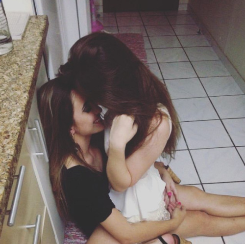 secutelesbian: lesbian blog