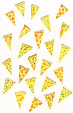 andrinamanon:  It’s raining pizza! Hallelujah!