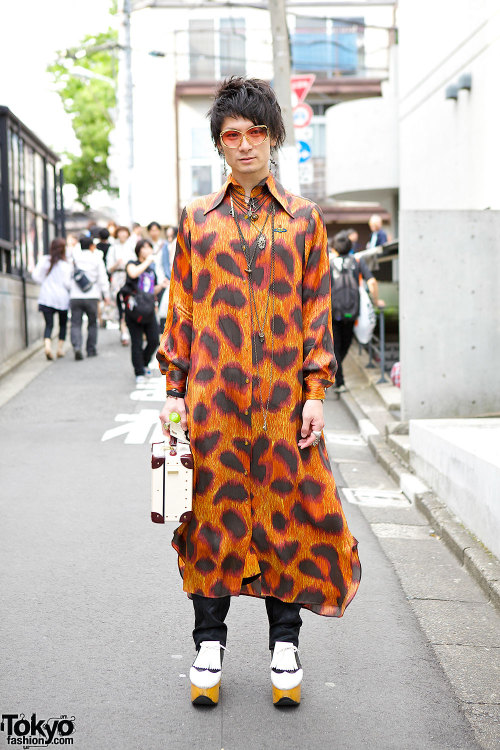 29-year-old Rin on the street in Harajuku wearing an outfit by his favorite designer Vivienne Westwo