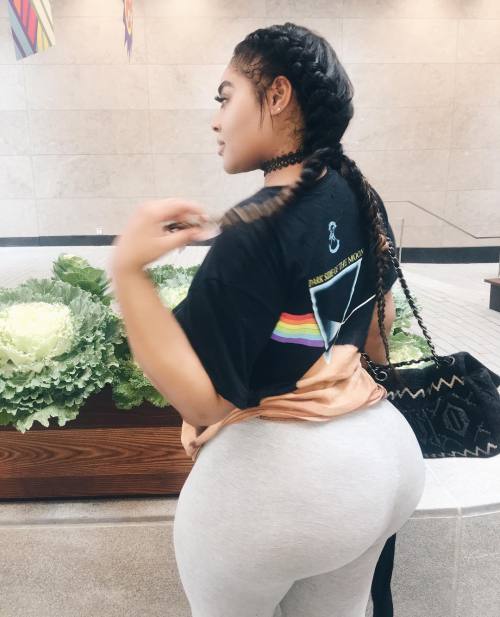 Sex thicksexyasswomen:  antisellout:  thereallala pictures