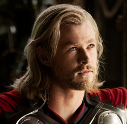 thorvalkyrie:  Thor (2011) ― Avengers: