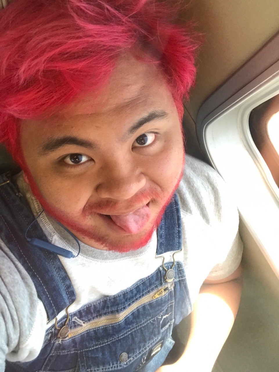 zeph16:  On Wednesdays, we wear pink
