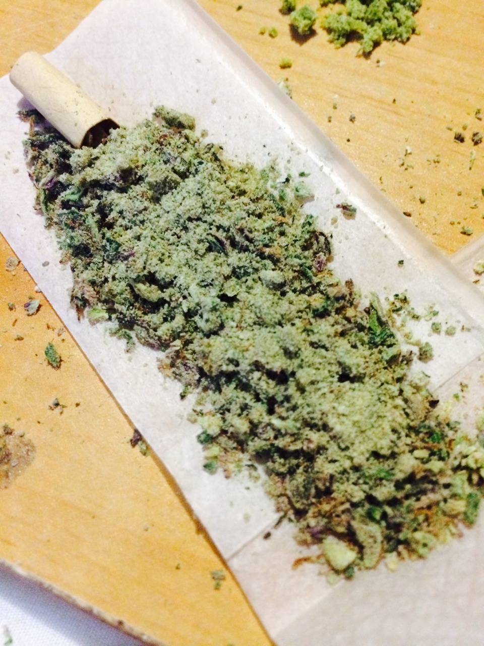 stoney-daze:  stoneymackilla:  Gonna smoke this dank ass j I just rolled 😽💨