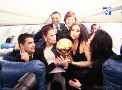 cristianorlandoxiaoyao0620 - On the flight back to Madrid after...