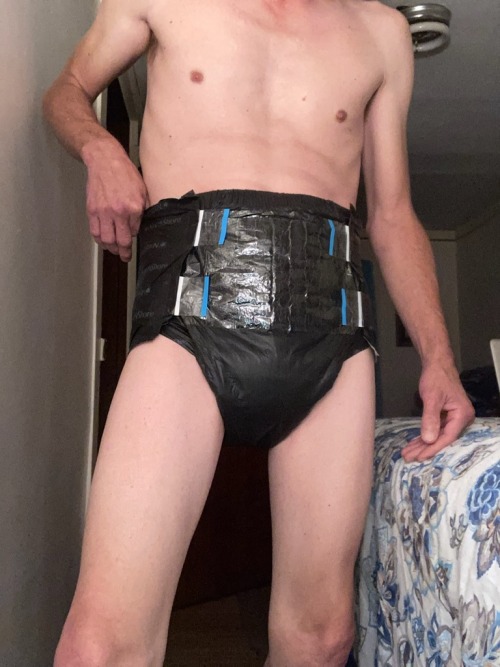 Hi Hi Everyone Giggles Our Bedtime Diapey Pics