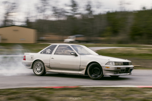 Around the WayToyota Soarer 