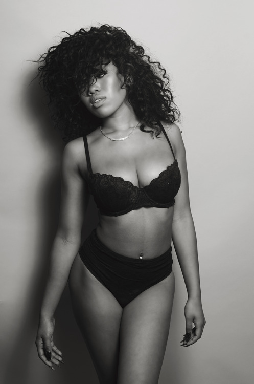 iamshizznasty:  So Love this…. therealleaah:  XIV 