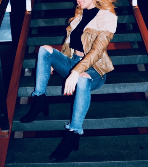 youngwifecurious: Me
