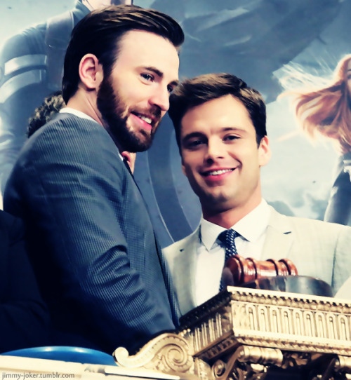 jimmy-joker:I couldn’t resist, mate &copy; it looks a bit like a wedding tho
