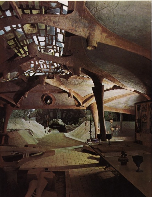 setdeco:PAOLO SOLERI, Arcosanti, Desert Town, Arizona, USA, 1970- 2018