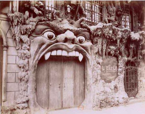 houseofthevoid:  hideback: L’enfer Cabaret, Boulevard de Clichy, Montmartre, Paris Built circa 1890; demolished circa 1952. Entertainment inside the “inferno of hell” included musicians dressed as devils and interior volcanos that spewed scented