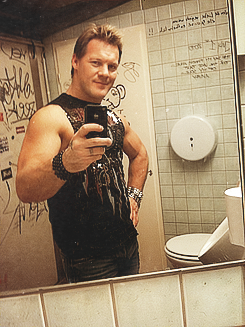 martyna090: Chris :D