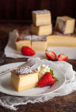 foodiebliss:  Magic 3 Layer Custard Cake (From One Batter)Source: RecipeTin Eats