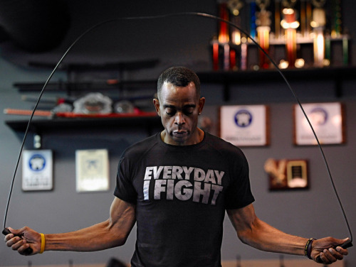 Porn thoughtsofpugh:  RIP Stuart Scott…  photos