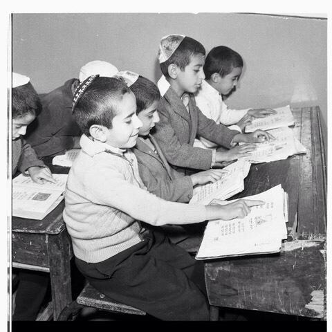 iranian-atheist:
“Boys studying at a Jewish school in Tehran, Iran - Circa 1960
Source
”