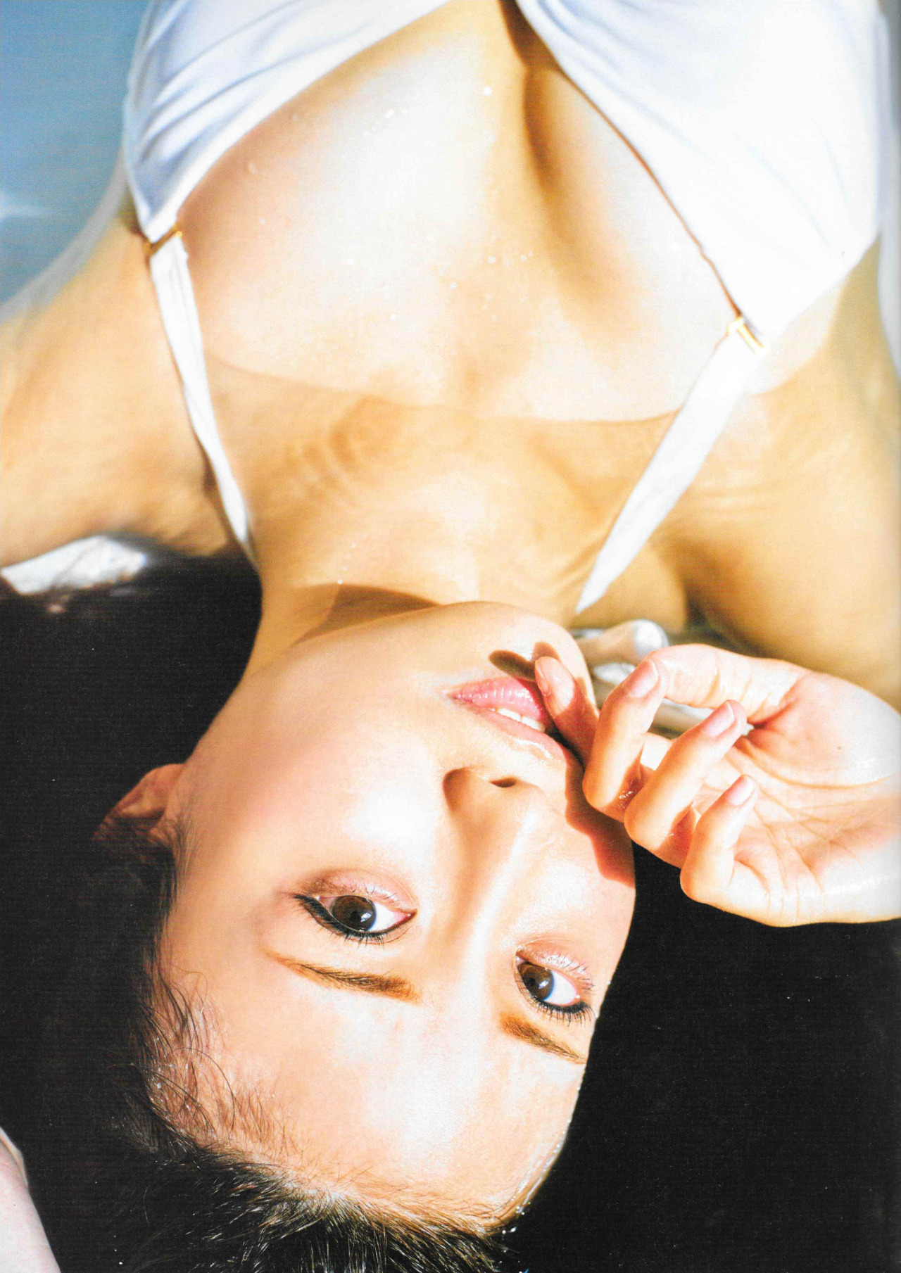 masatokusaka: Shibata Aya - blt graph.vol.9 You can buy the magazine at Amazon, CDJapan,