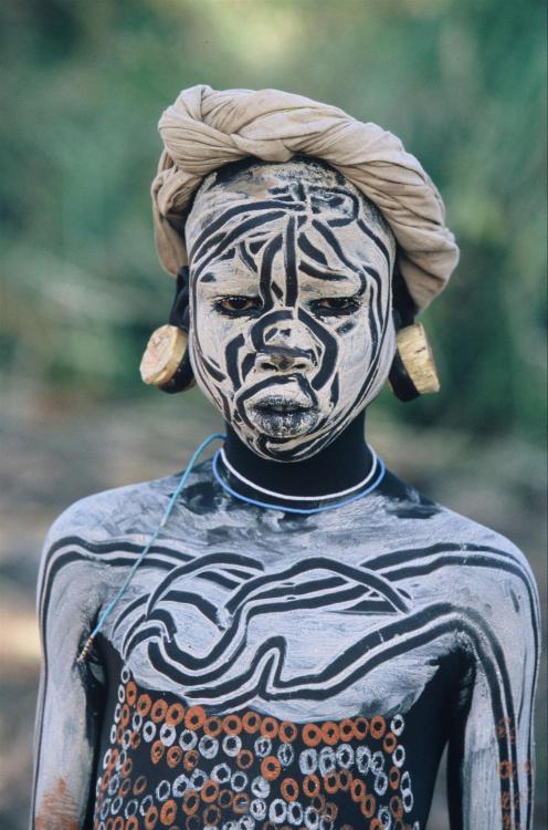 barringtonsmiles: fotojournalismus: Natural Fashion from Ethiopia’s Omo Valley Photographs by 