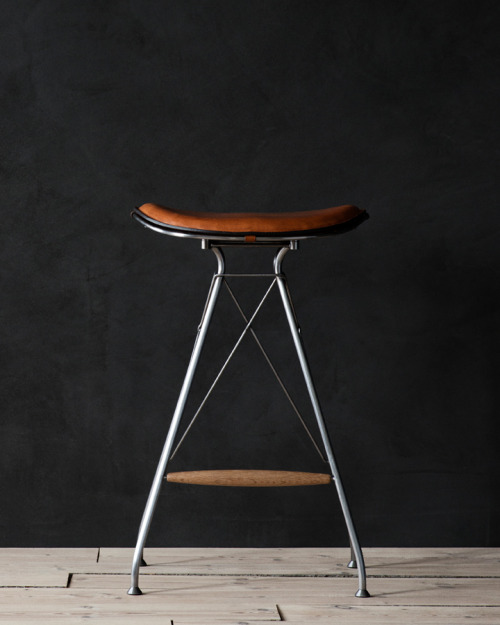 kazu721010: Wire Bar Stool / Overgaard & Dyrman