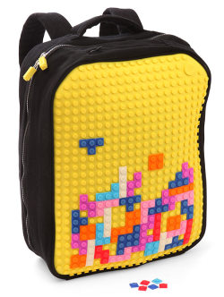 mahlibombing:  Uanyi DIY Pixel Art Backpack Available for ๟.99 from ThinkGeek