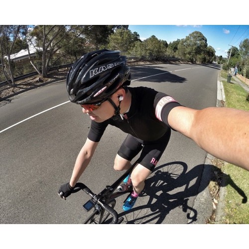 velo-vogue: Don’t forget to check out our newly designed Banana kits and let us know (either by rebl