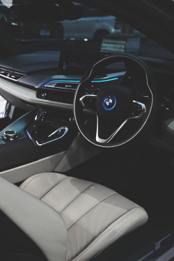envyavenue:  BMW i8