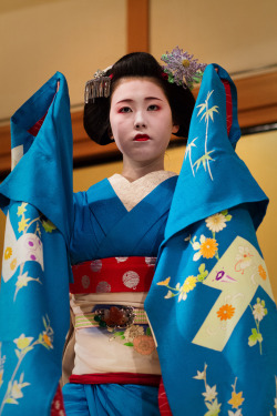 okiya:  Maiko Chisako, Gion Kobu Gion Corner-4