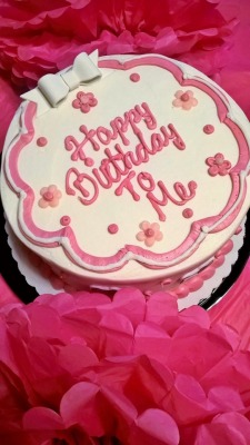 shelovesplants:  Loved my Birthday cake 