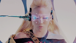 hrcrux:get to know me meme: [1/5] favorite music videos   ↳ come back home - 2ne1