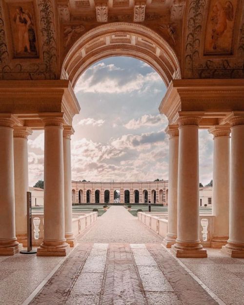 vivalcli: Palazzo Te, Mantova, Italia | walter_7.3