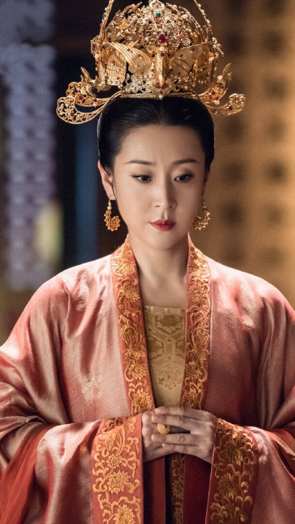 women in chinese costume dramas 