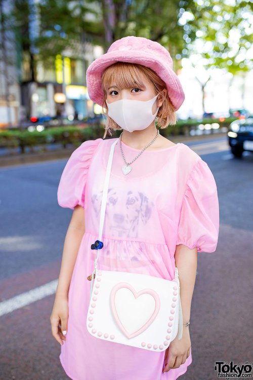 tokyo-fashion:19-year-old Japanese fashion student Aba on the street in Harajuku wearing a pink furr