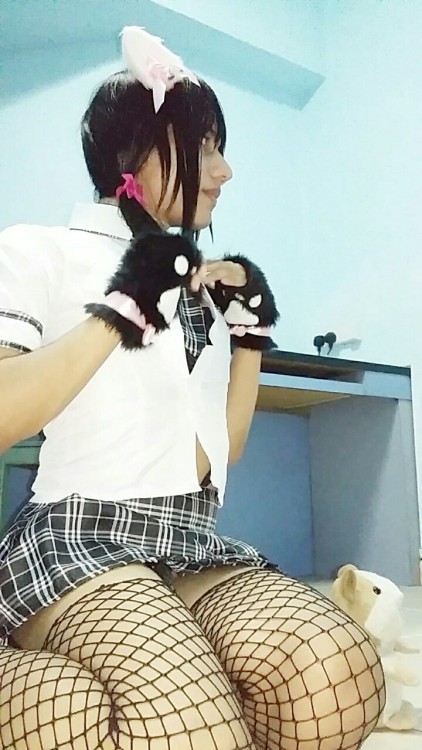 yumakitty:  Love my post if you wish you can suck my girlcock.Reblog it too.That will help me a lot.Domo arigataugozaimasu.Sayounara.Meow.