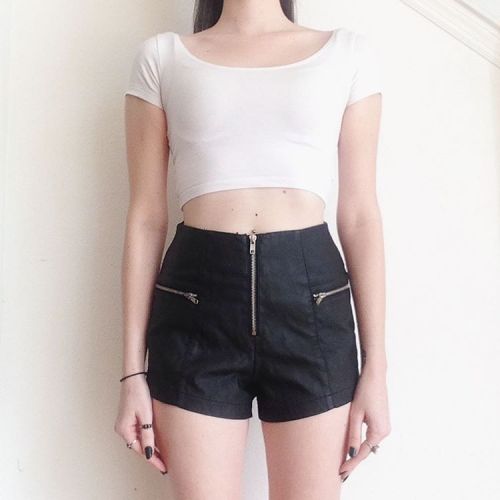 coffee&ndash;queen:  #UNIF crop top &amp; faux leather shorts at Lbvintage.storenvy.com