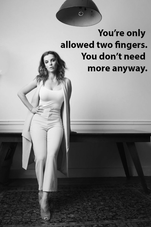 myplaceofparadise:  Using two fingers instead of the whole fist makes it more interesting… Please give me a full guidance, Madam…